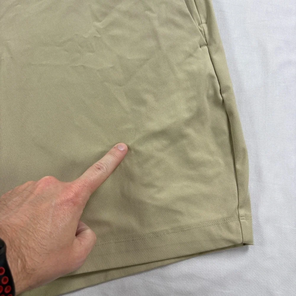 Lululemon Commission Shorts Mens Size 38 Beige Chino Warpstreme Tech Stretch